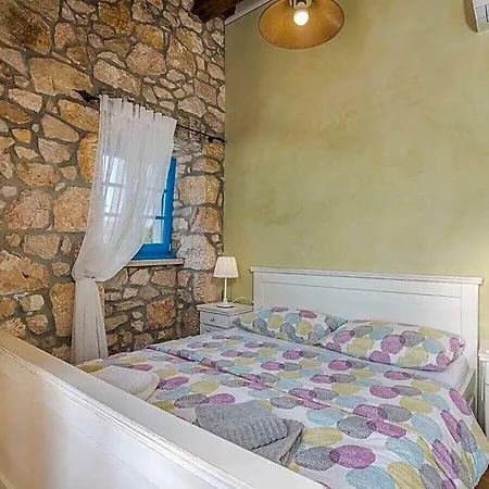 Hotel Pinia Comfortable