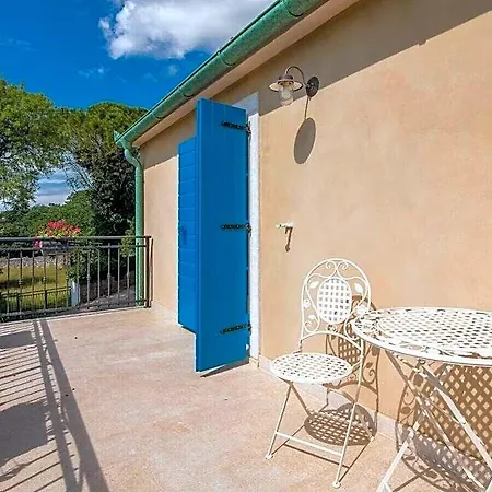 Pinia Comfortable 2* Krk Town