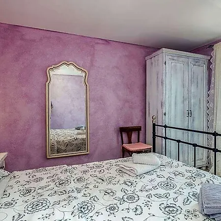 Pinia Comfortable 2* Krk Town